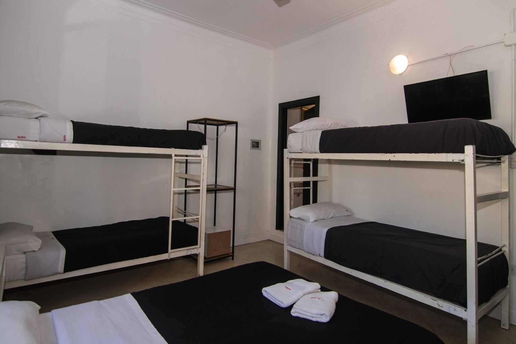 Aldea Hostel Cordoba Bagian luar foto